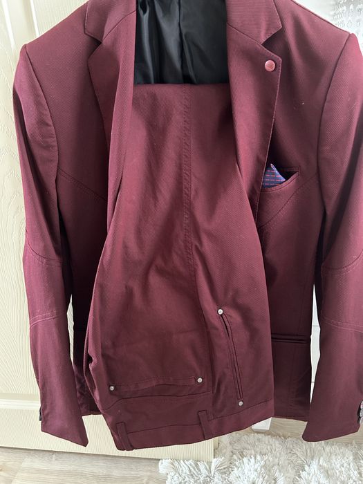 Мъжки костюм