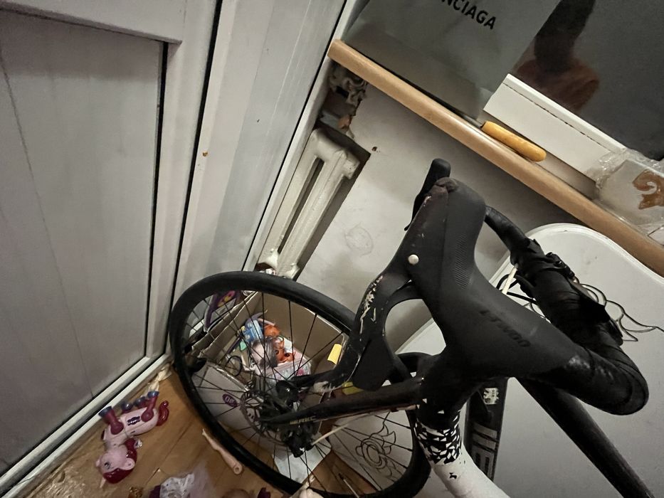 Шоссейный велосипед ERIC