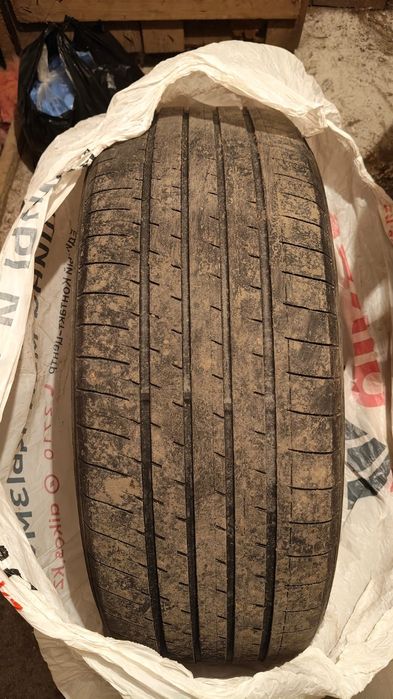 Продам шины лето 235/55 R19