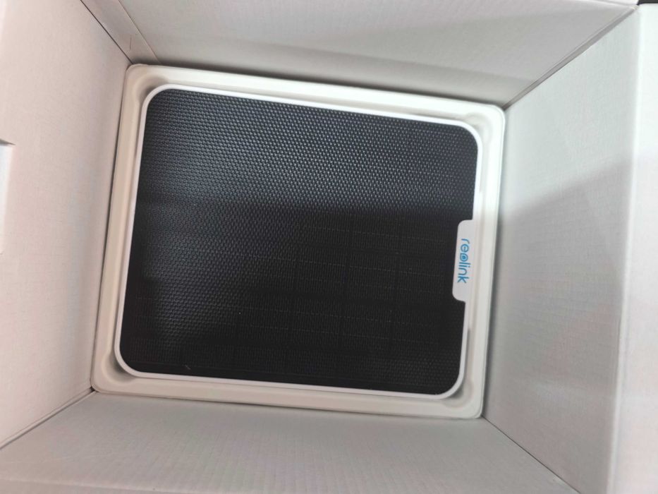 Camera supraveghere panoramica wireless cu panou solar Reolink Argus 4 Pro B740X, 4K