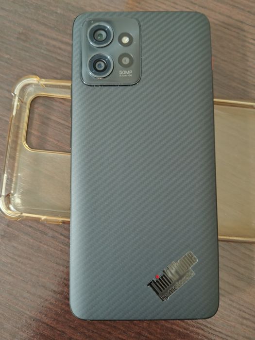 Продам Motorola Thinkphone