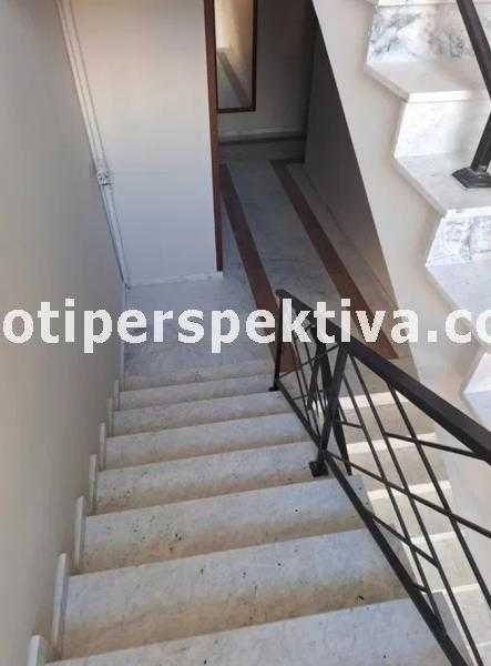 Продава се Тристаен апартамент в Пловдив, Кючук Париж - 90 кв.м за 1312 €/кв.м - Снимка #10