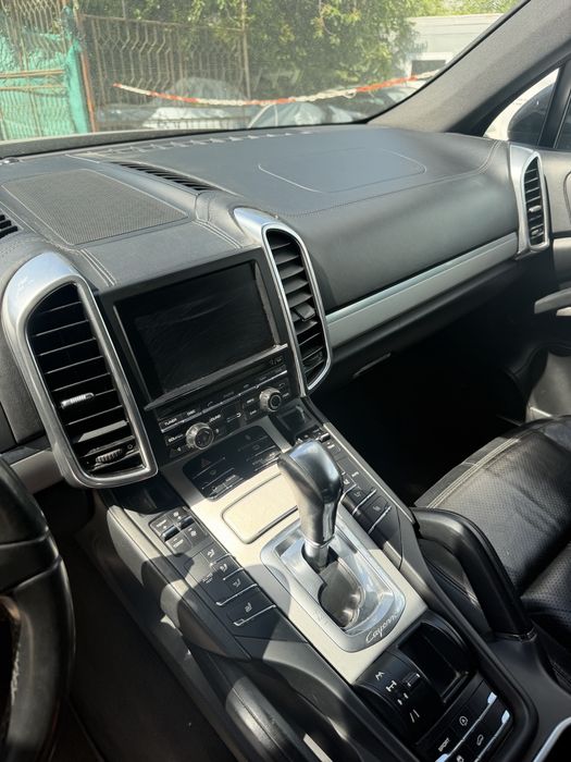 Порше кайен 3.0тди 245 на части / porsche cayenne 3.0tdi