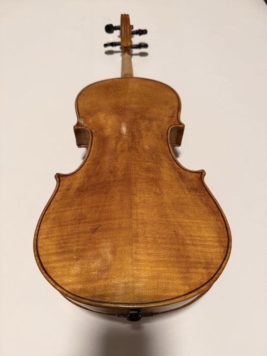 Vioara veche din anii 1900