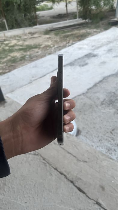 Продам айфон 13 про