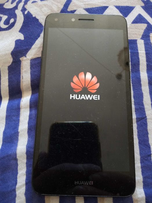 Huawei за части,спукан екран