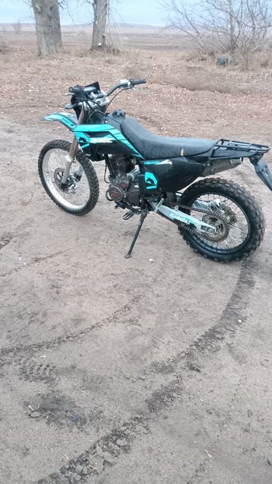 Продаю эндуро Baige