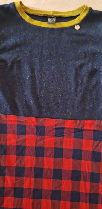 Красива рокля на марката Lucy м