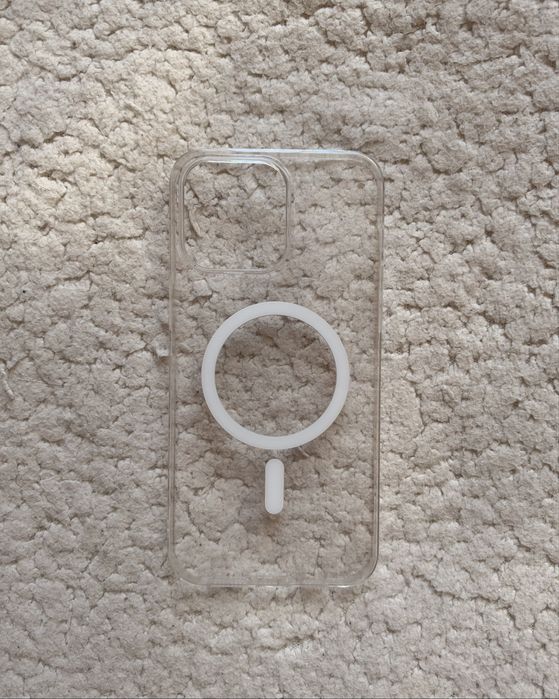 Чехлы на iPhone 15 Pro Max