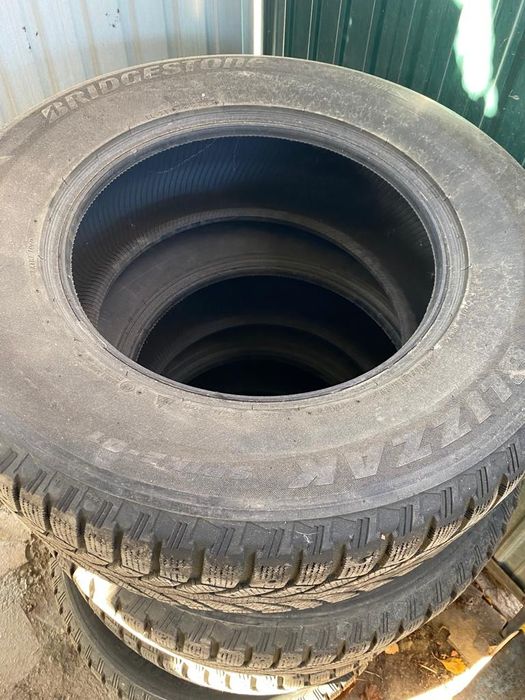 Зимние Bridgestone