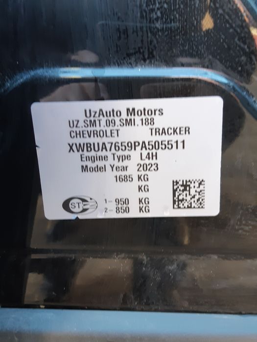Chevrolet tracker2