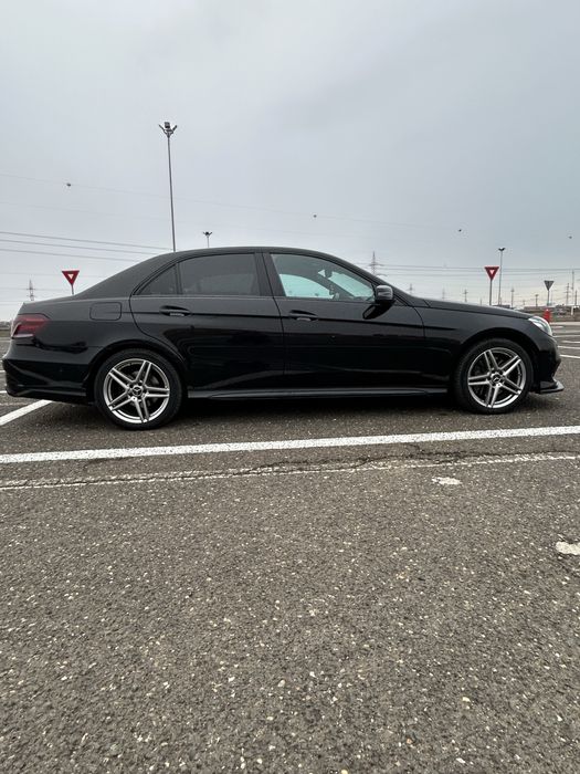 Mercedes Benz E- Mercedes E 350 d AMG 4 MATIC(4x4)