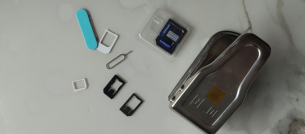 Срочно продам резак для сим карты