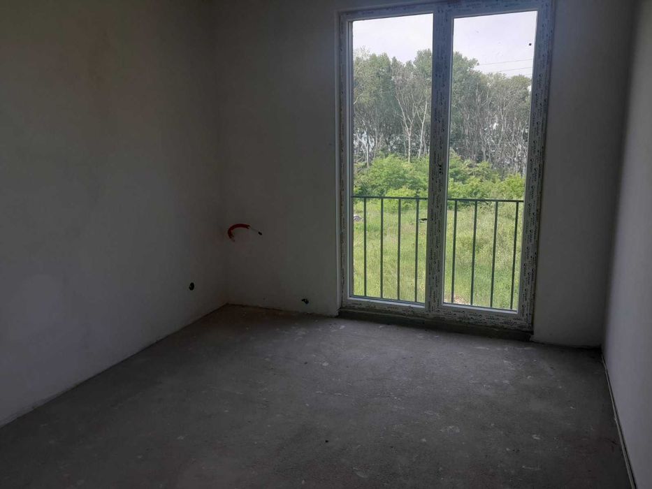 Тристаен имот във в.з. Симеоново