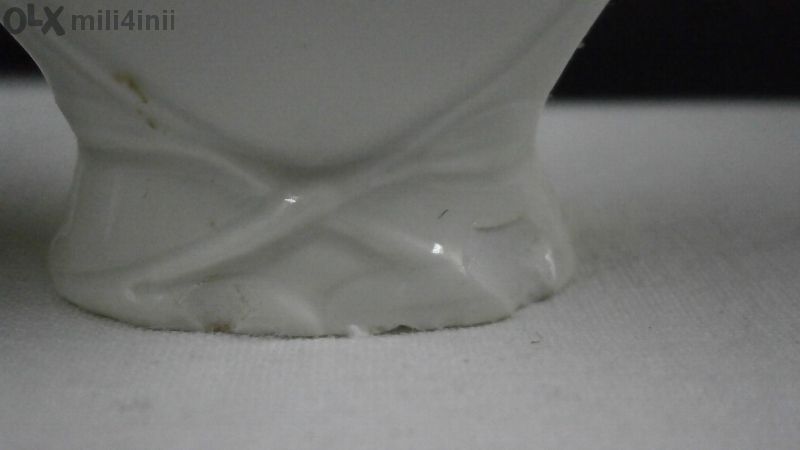 Стари порцеланови миниатюрни вазички, ръчно рисувани