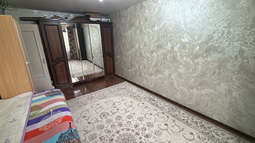 Продаётся 2 комн квартира