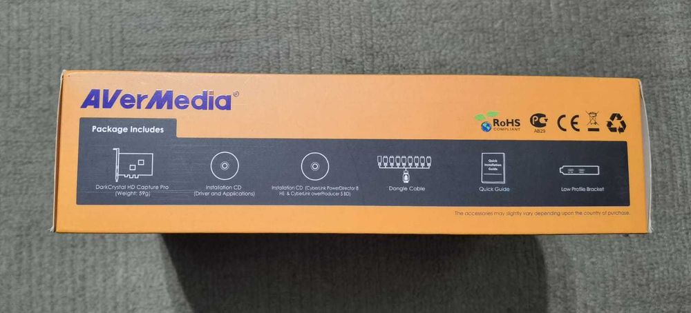 Placa de captura video AverMedia C027