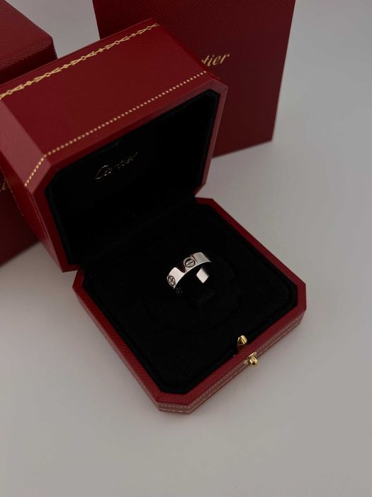 Кольцо Cartier Love