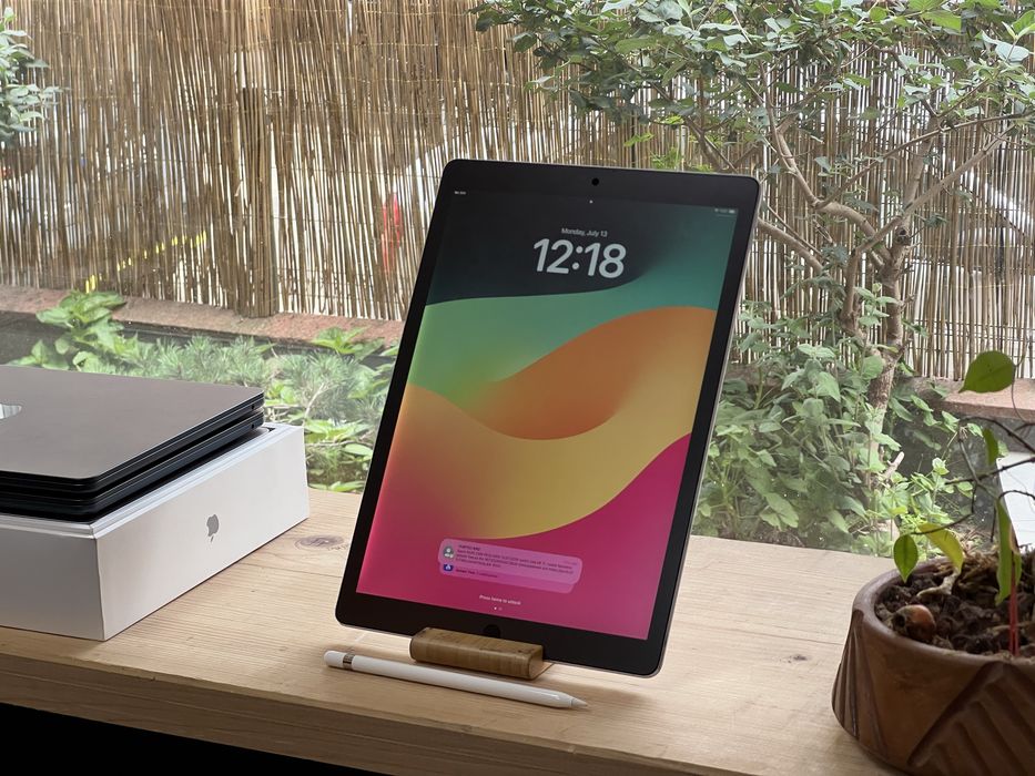 iPad Pro 12.9” | 120Hz | 512GB | 2nd gen | Wi-Fi + Cellular