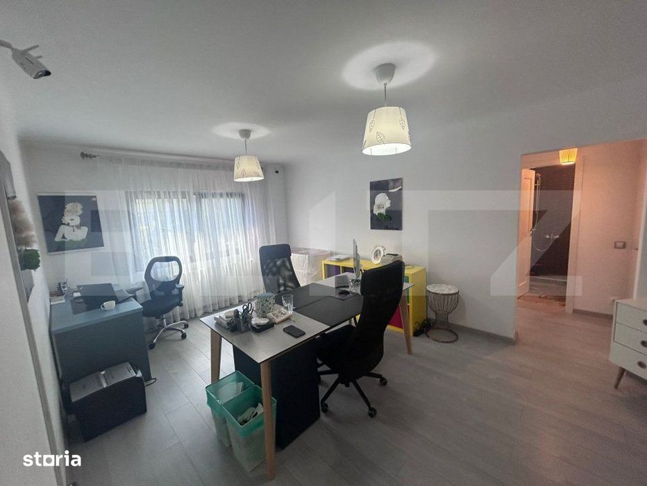 Apartament cu 4 camere, decomandat, etaj 1,  84,45 mp, zona Sara