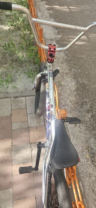 Трюковой велосипед BMX