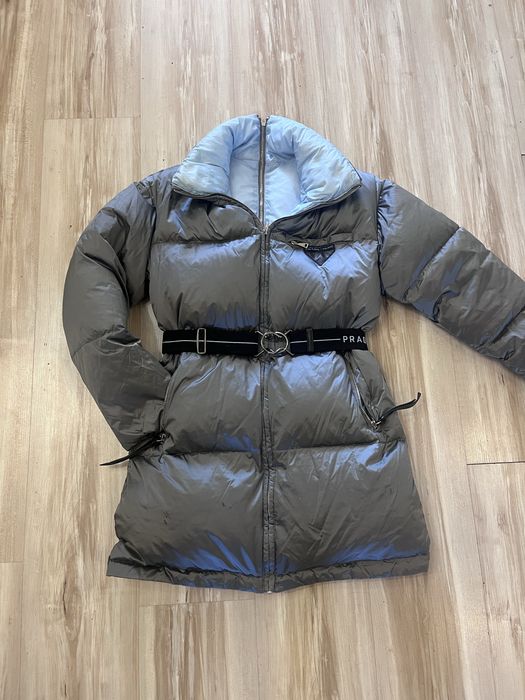 Куртка Prada пуховик