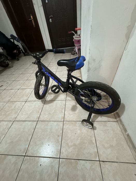 Продам велосипед 4-6 лет