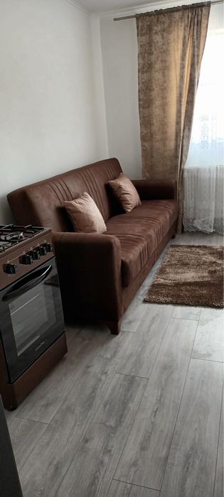 Camera camin- inchiriere