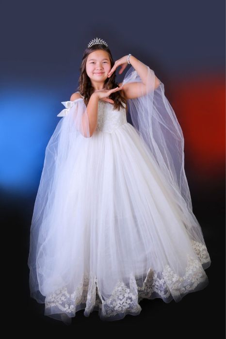 Продам шикарная платье