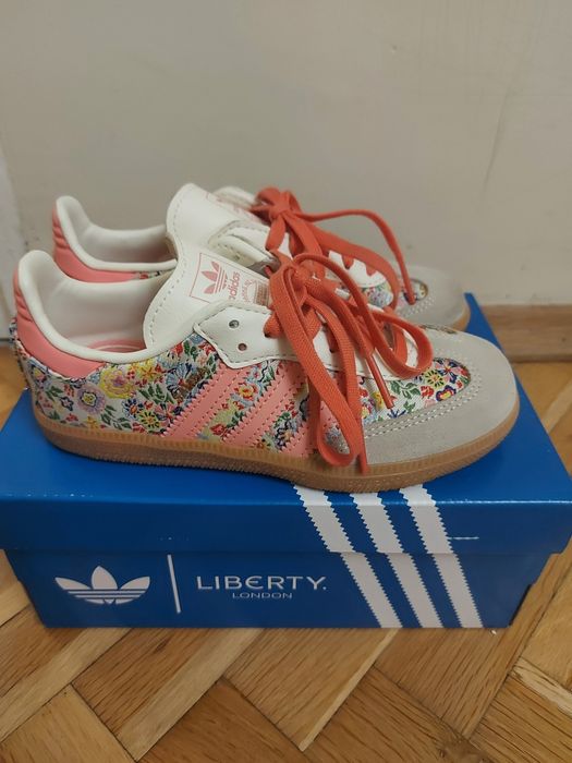 Детски маратонки Адидас Самба, 30 номер