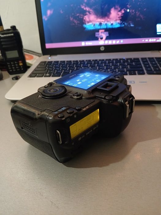 Canon 5D Mark ii 2 body