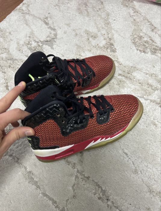 Adidasi Nike-jordan