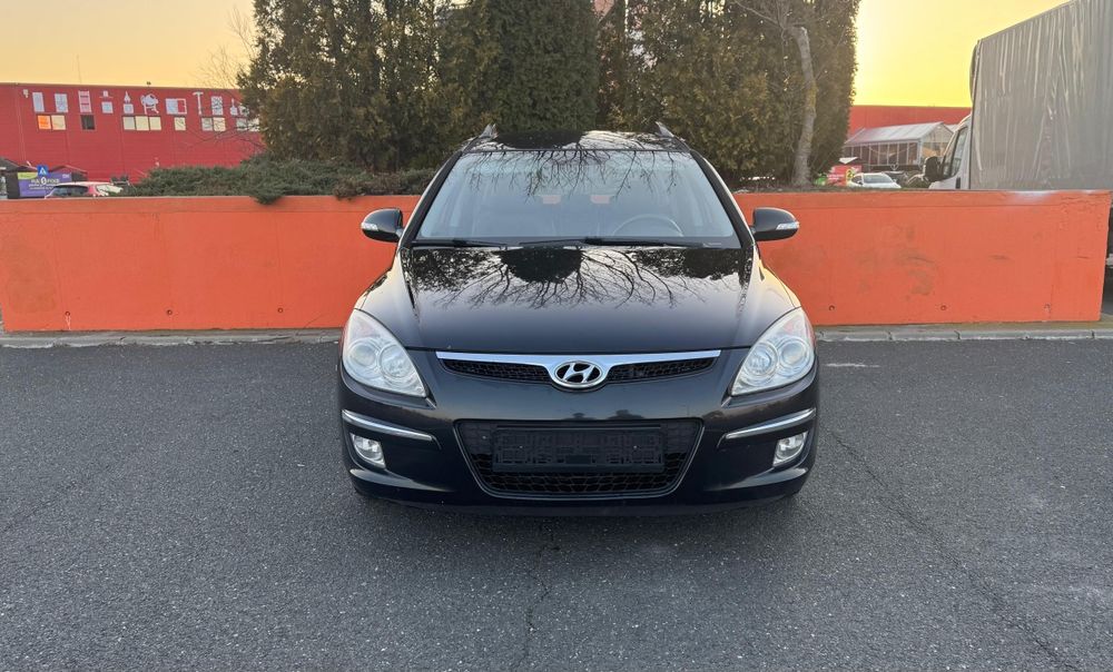 Hyundai i30 2.0 crdi 2010