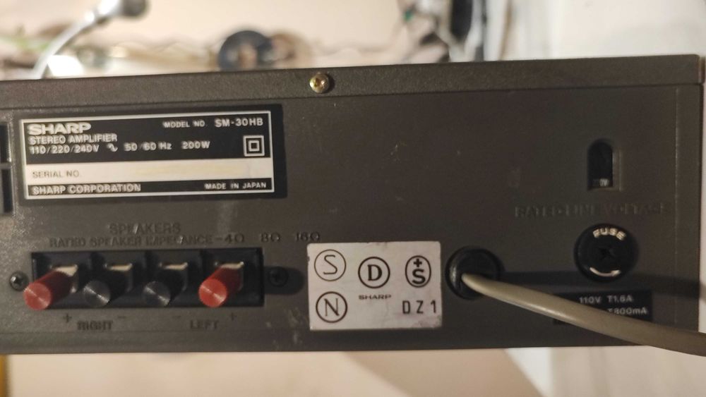 amplificator Sharp SM 30HB și Nikko NA-690
