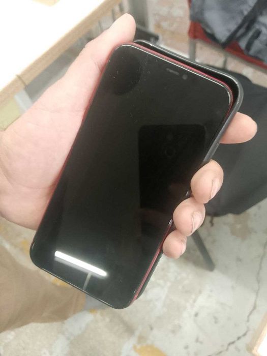 iPhone 11 128 xotirasi