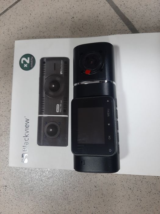 Видеорегистратор на 2 камеры