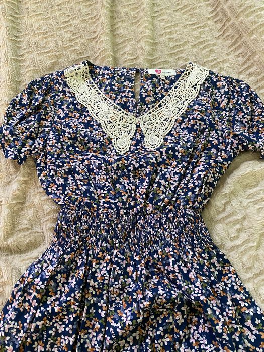 Продам платье женское