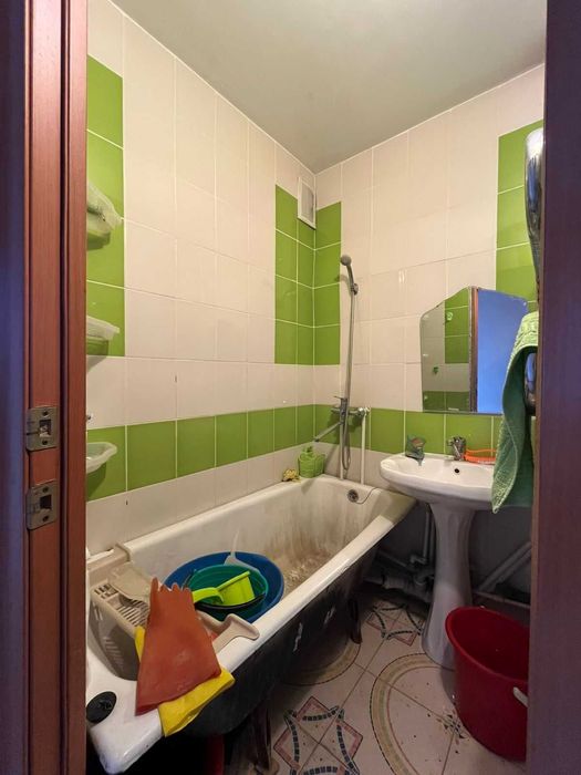 Двухкомнатная 6 микрорайон