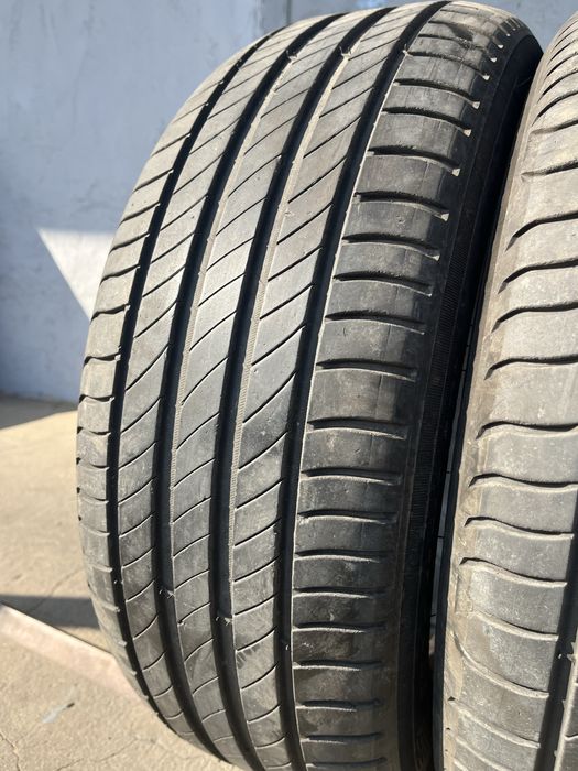 4 бр. летни гуми 215/55/17 Michelin DOT 1124/0722 5-6 mm