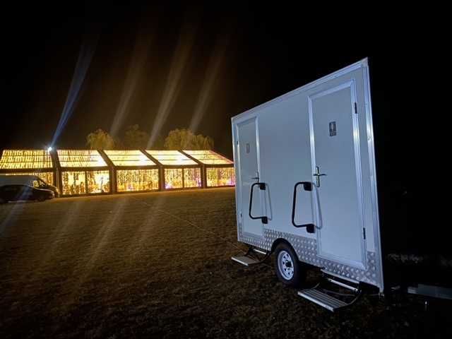 Inchiriez toalete ecologice pentru petreceri sau santiere