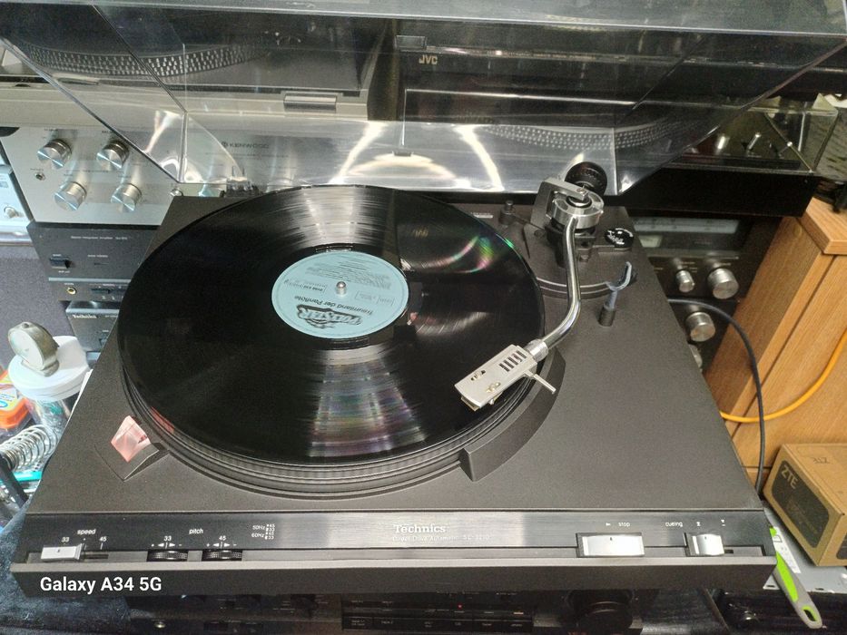 Technics sl-3210 direct drive semi automatic