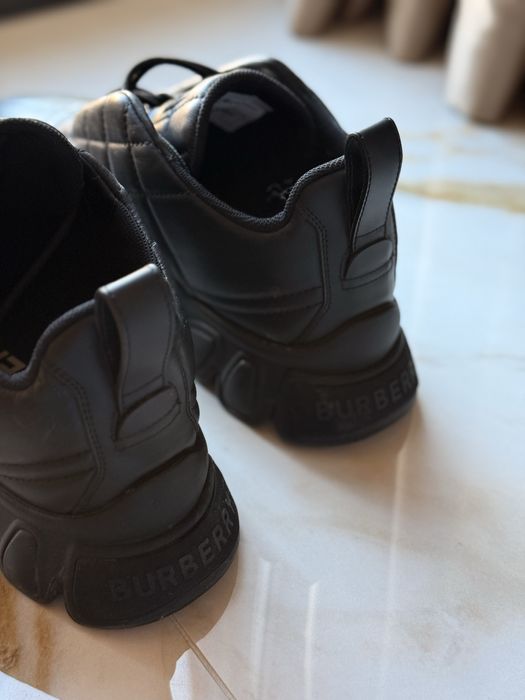 Оригинални кецове Burberry