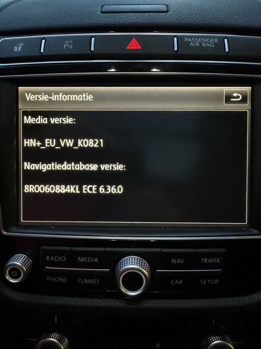 VW Touareg RNS 850 original update set 2023/4 V19 Europe 6.36.0