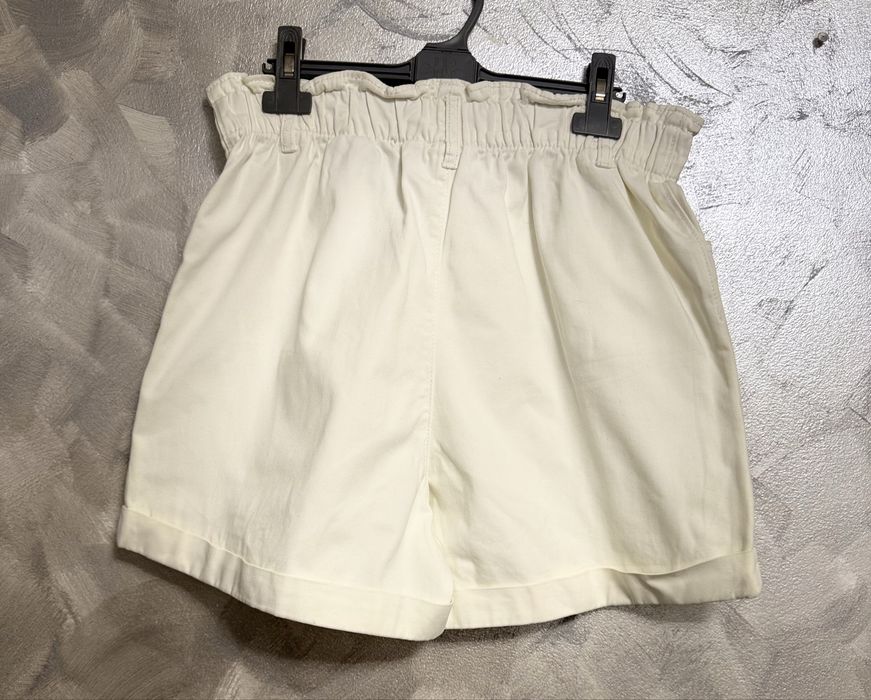 Pantaloni scurți H&M albi S | 100% bumbac | talie elastică