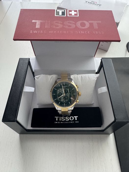 Продаю мужские часы TISSOT