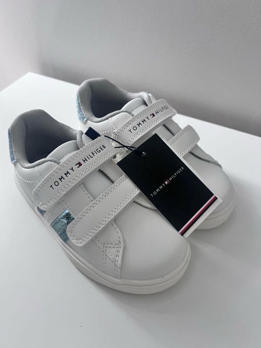 Tommy Hilfiger , Mayoral , Guess