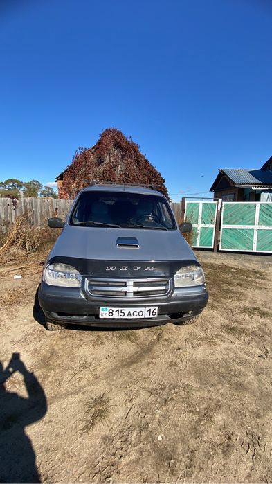 Продам ниву шевролет 2004
