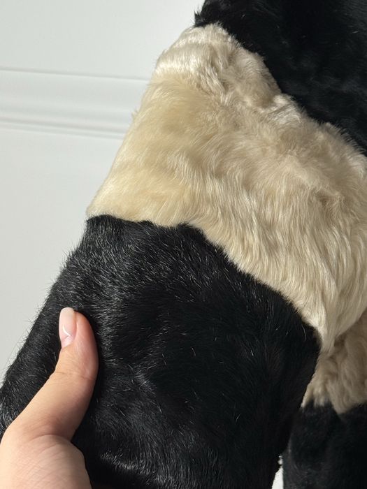 Продаю очень очень классную КАРАКУЛЕВУЮ ШУБУ!