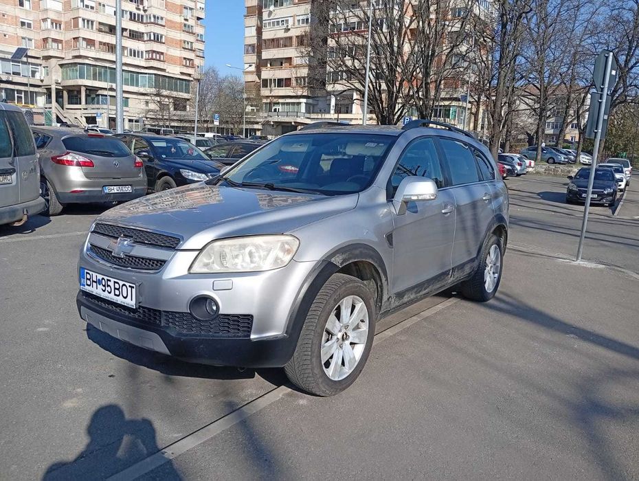 Mașina Chevrolet Captiva