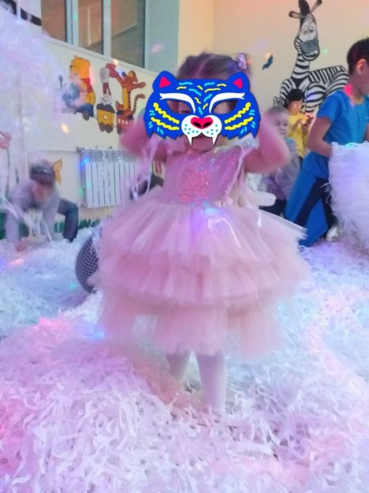 Продам платье на девочку